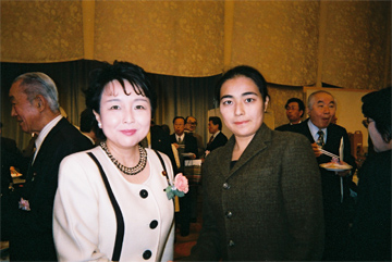 猪口少子化担当大臣と